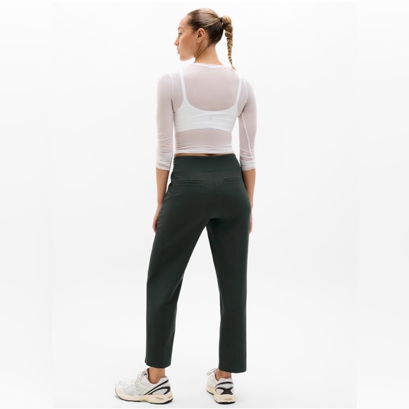 NWT Athleta Endless Elm Pants size 6. - Picture 2 of 7